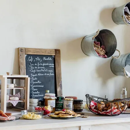 écurie Des 2 Tours Couette-café